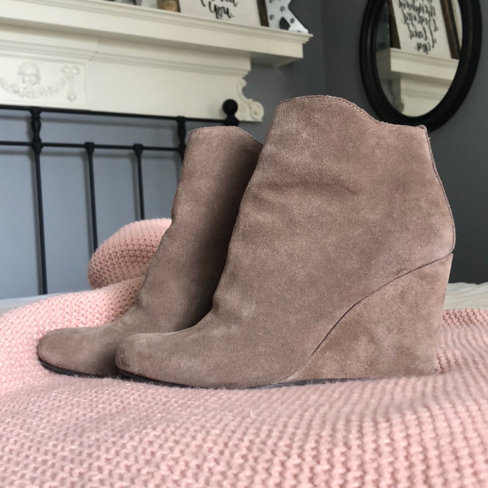 Dolce Vita Booties